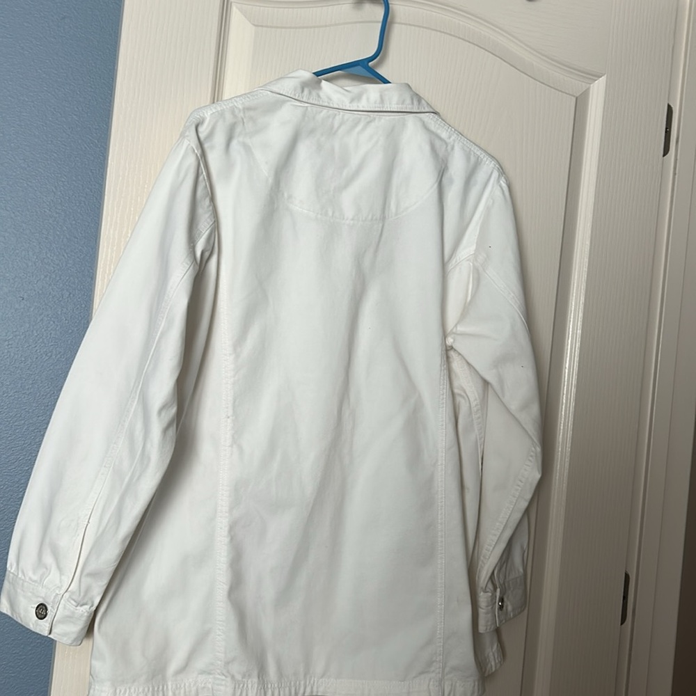 White Utility Jacket With Lightweight Fabric And … - image 3